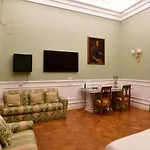 Sisuites Bed & Breakfast 4*