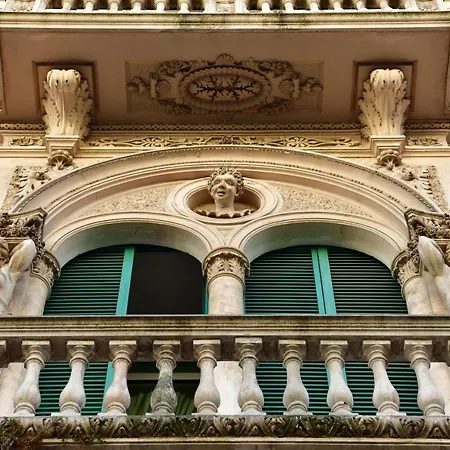 Sisuites Барі
