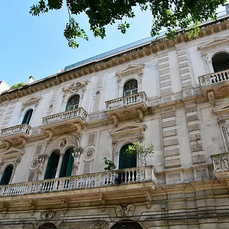 Sisuites Bed and breakfast Bari
