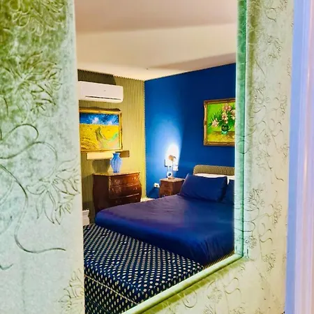 Sisuites Бари