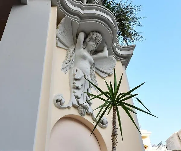 Sisuites Oda ve Kahvaltı