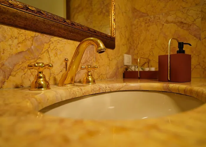 Sisuites Couette-café 4*